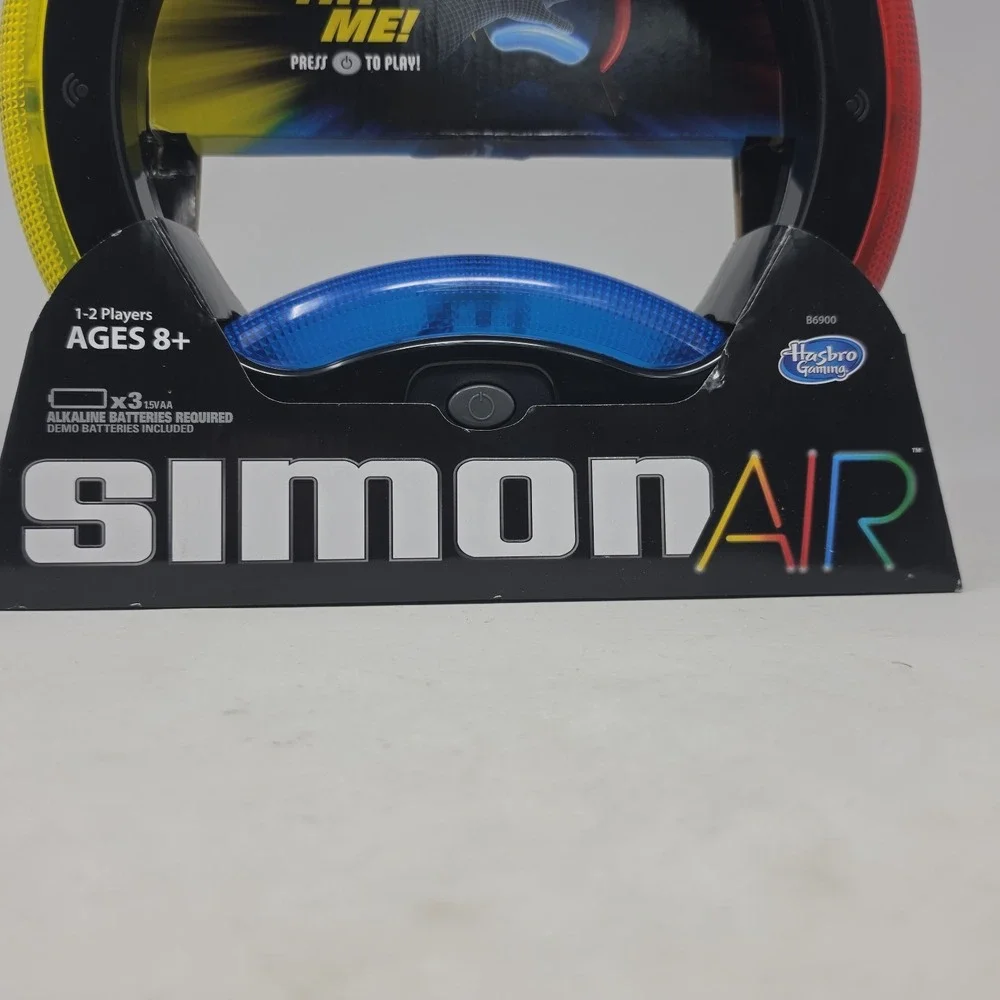 Hasbro Gaming Simon Air Touchless Electronic Memory Game New 2015 B6900 - Picture 3 of 6